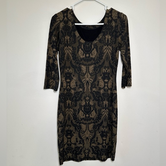 A Pea in a Pod Willow and Clay Maternity Damask-Print Sheath Dress - Picture 5 of 7